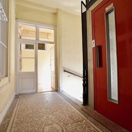 Luxury Apartment By Hi5 - Szervita Suite Budapeşte Dış mekan fotoğraf