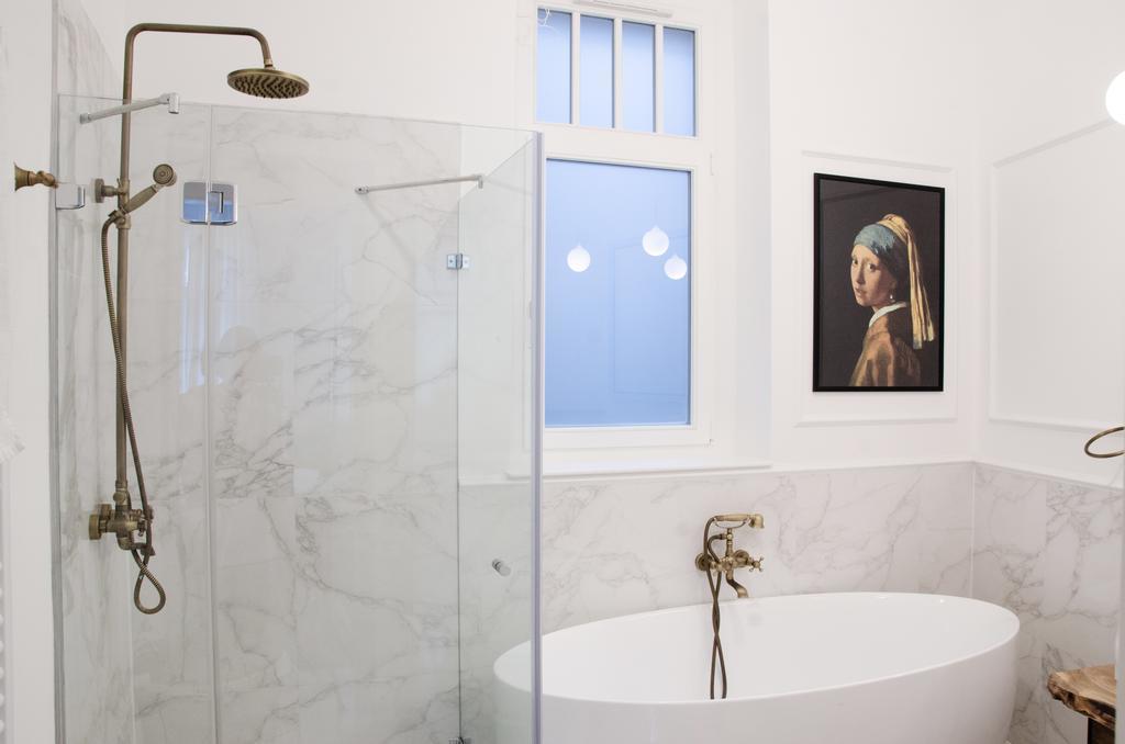 Luxury Apartment By Hi5 - Szervita Suite Budapeşte Dış mekan fotoğraf