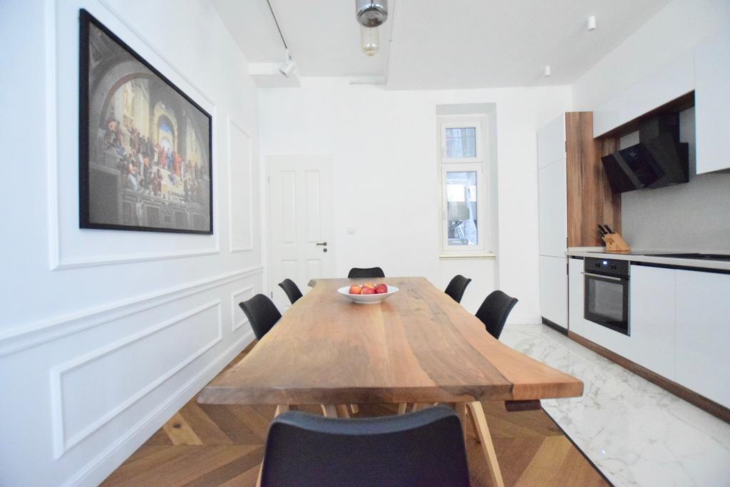Luxury Apartment By Hi5 - Szervita Suite Budapeşte Dış mekan fotoğraf