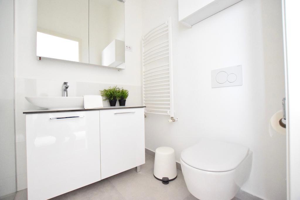 Luxury Apartment By Hi5 - Szervita Suite Budapeşte Dış mekan fotoğraf